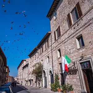 Il Palazzo Assisi